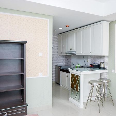 Spacious 1Br Dago Suites Apartment By Travelio Bandung Exterior photo